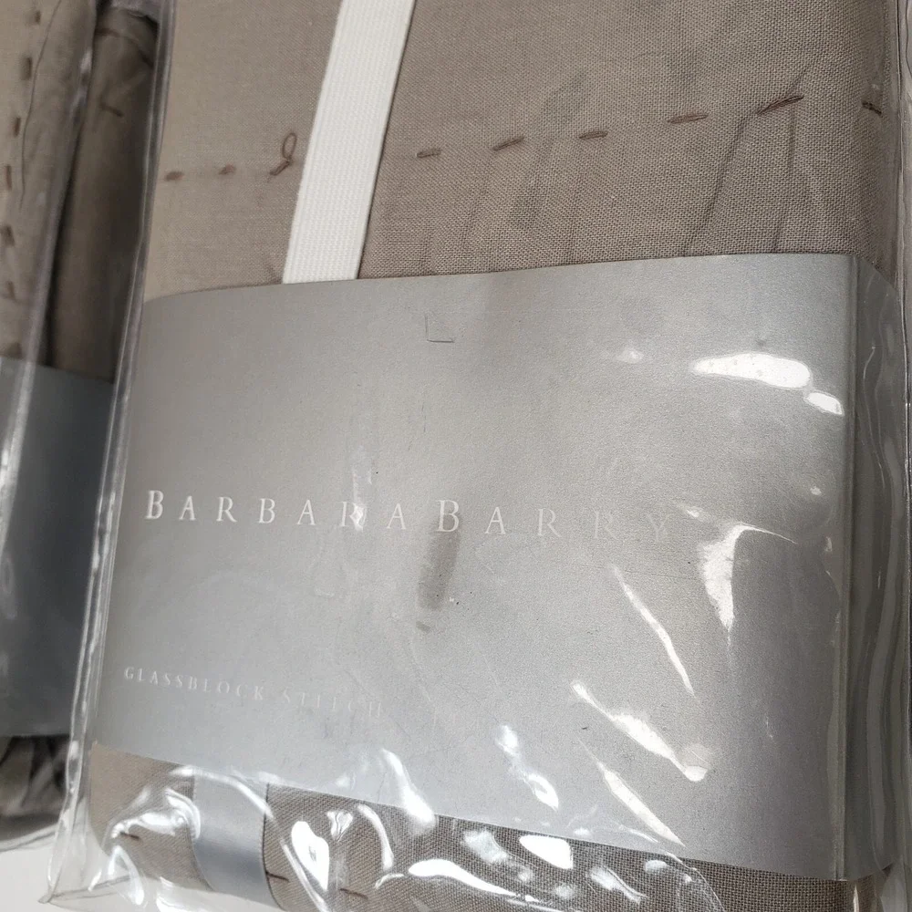 2 X NEW Palais Royale‎ Hotel Collection Sham  20